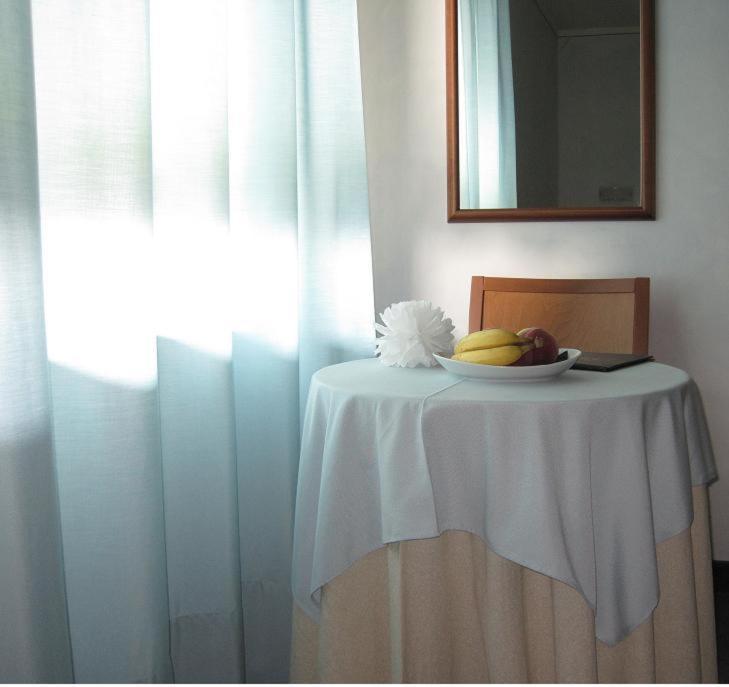 Hotel Italia Carmagnola Ruang foto